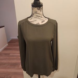 LOFT size small top NWT